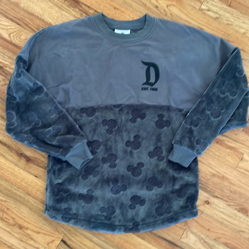 Ultra soft Disney sweatshirt